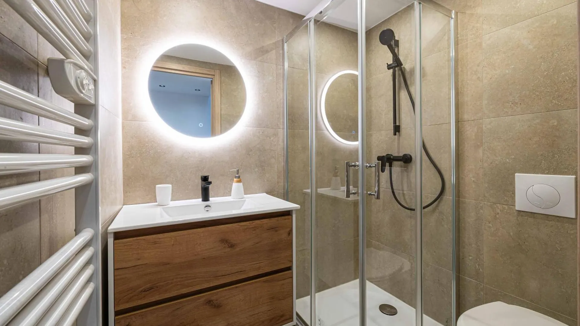 Apartment Mey T2 - Superbe Appartement 4 Pers, 50M Du Vieux Port Et 2Min A Pied Du Palais Cannes